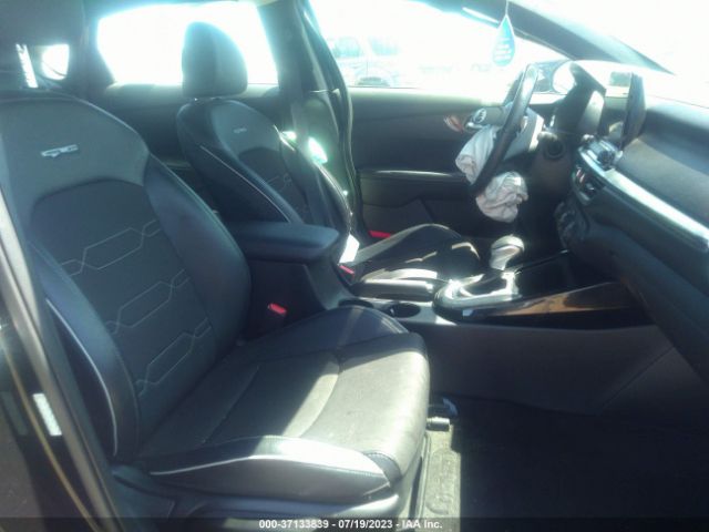 3KPF34AD2ME284674 KIA Forte Gt-line