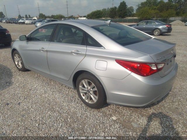 2013 HYUNDAI SONATA GLS PZEV VIN: 5NPEB4AC2DH630188