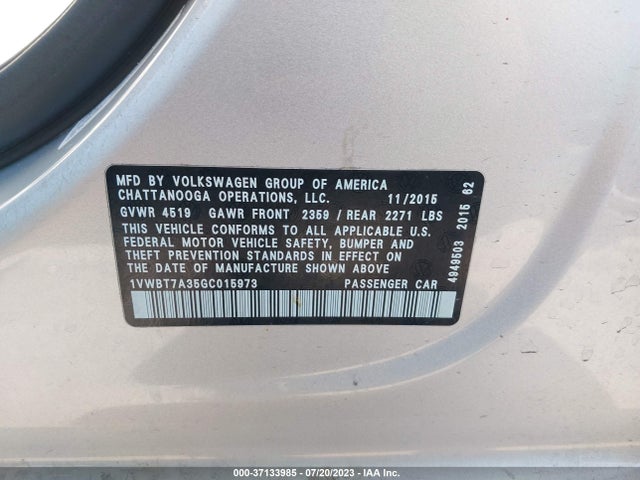 1VWBT7A35GC015973 Volkswagen Passat 1.8t Se