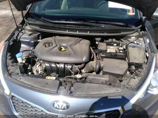 KNAFX4A66G5488851 KIA FORTE LX