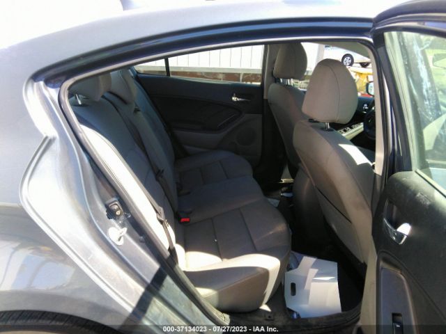 KNAFX4A66G5488851 KIA FORTE LX