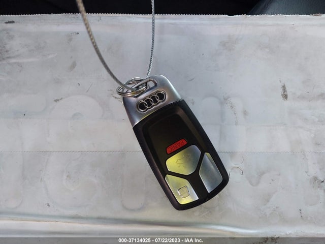 WA1LAAF78KD043138 Audi Q7 Premium Plus