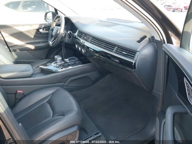 WA1LAAF78KD043138 Audi Q7 Premium Plus