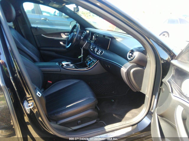 WDDZF4JB6HA055481 Mercedes-Benz E-class E 300