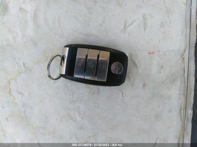 5XXGR4A76FG444451 KIA OPTIMA SX