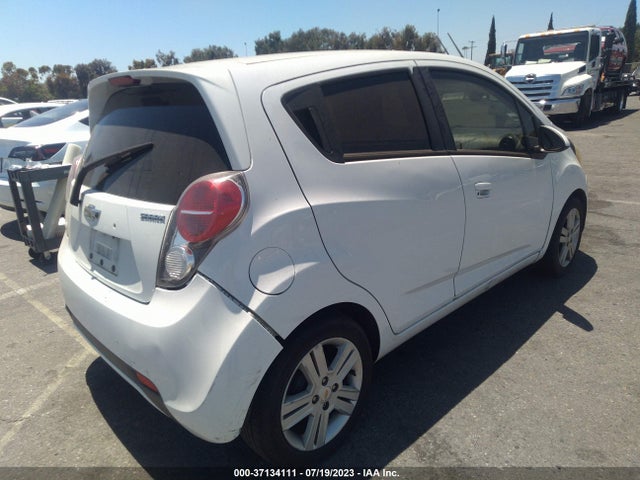 Chevrolet Spark Lt 2015 KL8CD6S96FC718877 Image 4