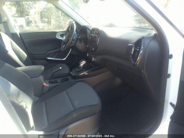 KNDJ23AU8P7841339 KIA SOUL S