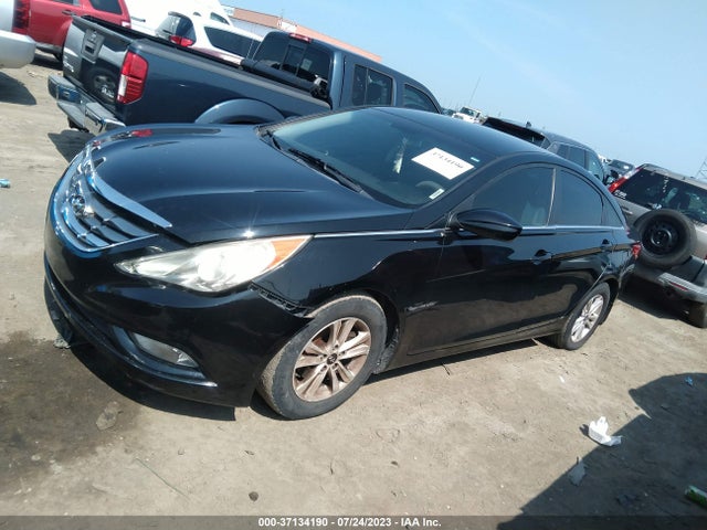 2013 HYUNDAI SONATA GLS VIN: 5NPEB4AC2DH717668