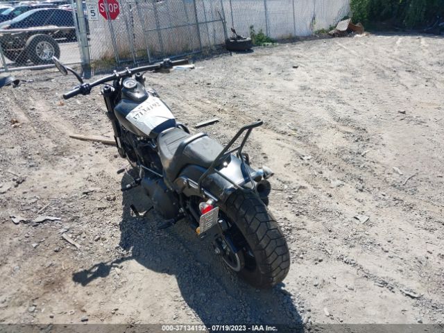 2019 HARLEY-DAVIDSON FXFBS 1HD1YLK28KB040135 Photo 2