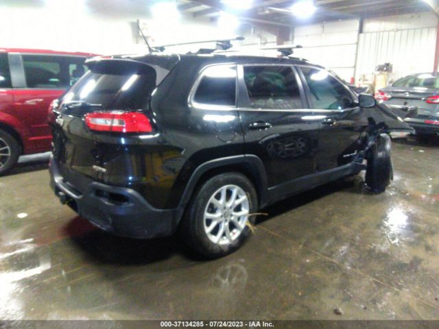 1C4PJMCB5FW703390 Jeep Cherokee Latitude