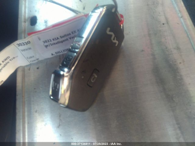KNDEUCAA2N7308496 KIA SELTOS S