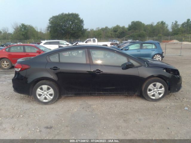 3KPFK4A73HE061935 KIA FORTE LX