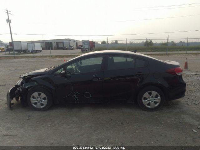 3KPFK4A73HE061935 KIA FORTE LX