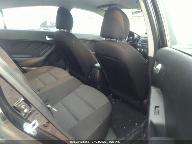3KPFK4A73HE061935 KIA FORTE LX