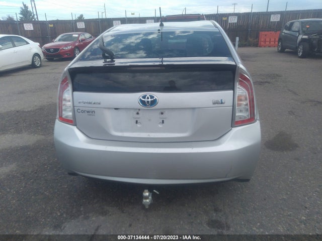Toyota Prius Four 2015 JTDKN3DU1F1957975 Image 8