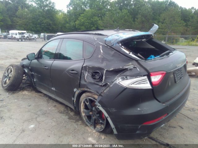 ZN661XUL8HX245215 Maserati Levante