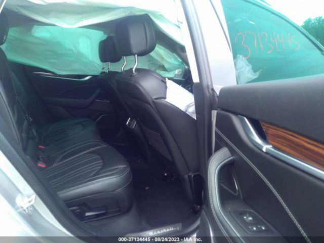 ZN661XUL8HX245215 Maserati Levante