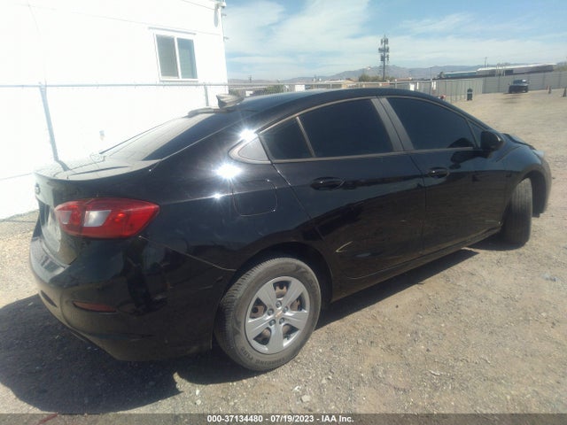 Chevrolet CRUZE LS 2018 1G1BC5SM0J7200066 Image 10