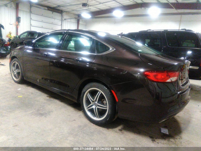 Chrysler 200 C 2015 1C3CCCEG3FN573681 Image 3