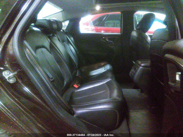 Chrysler 200 C 2015 1C3CCCEG3FN573681 Image 8