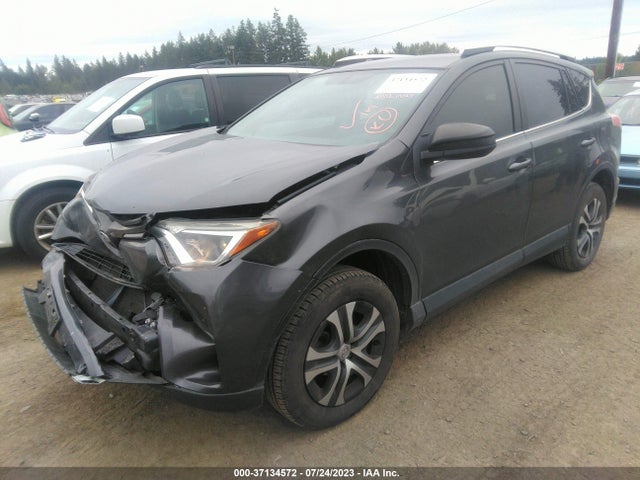 Toyota RAV4 LE 2016 JTMZFREV8GJ075189 Image 2