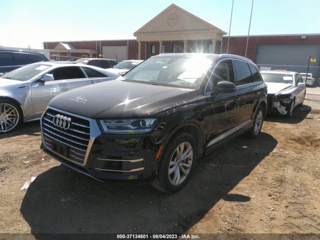 WA1LAAF74JD023824 Audi Q7 Premium Plus