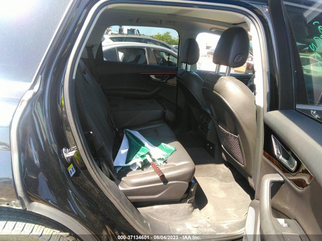 WA1LAAF74JD023824 Audi Q7 Premium Plus