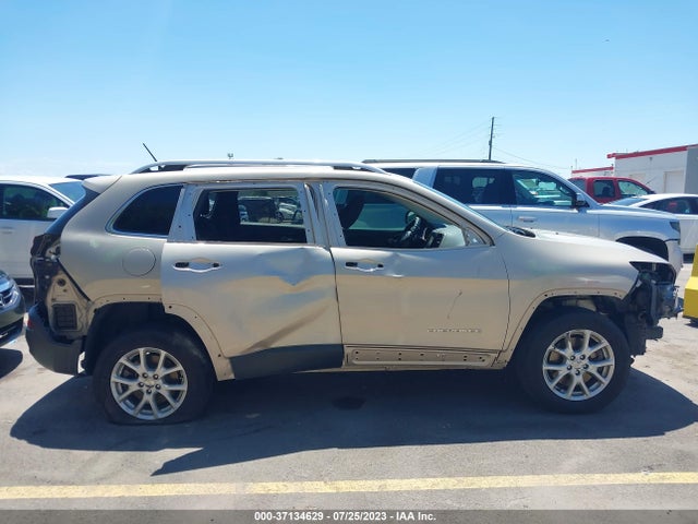 1C4PJMCB8EW298740 Jeep Cherokee Latitude