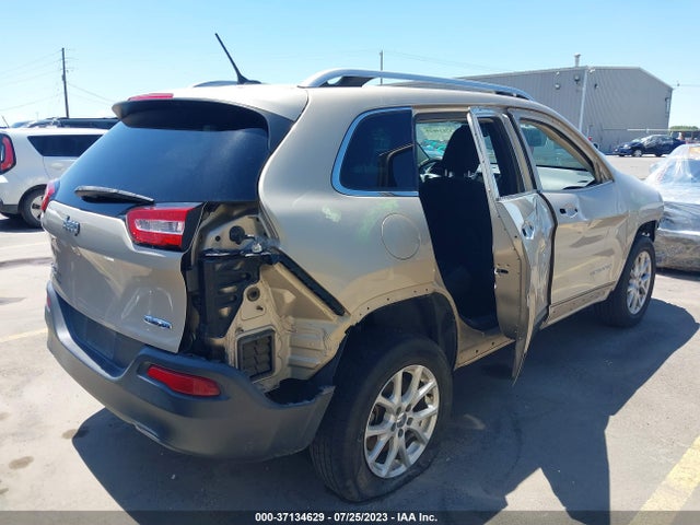 1C4PJMCB8EW298740 Jeep Cherokee Latitude