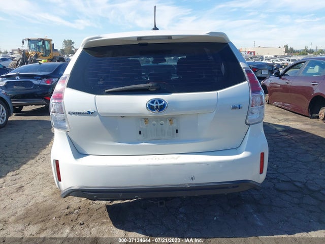 Toyota Prius V Two/five/three/four 2015 JTDZN3EUXFJ019597 Image 8