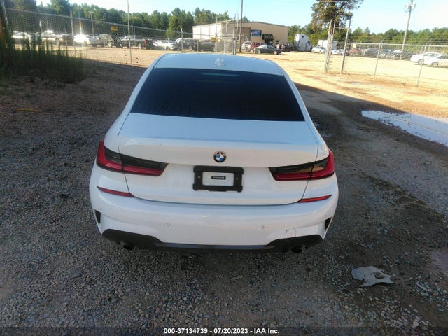 BMW 3 Series 330i 2021 3MW5R1J01M8B52409 Image 16