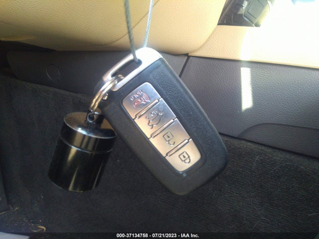2010 HYUNDAI GENESIS VIN: KMHGC4DEXAU096793