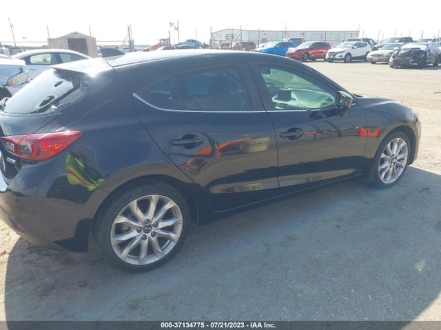 Mazda Mazda3 S Touring 2015 JM1BM1L36F1243985 Image 13
