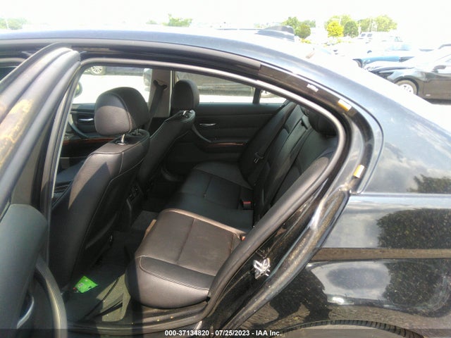 2011 BMW 3 SERIES 328I VIN: WBAPH5G59BNM75722