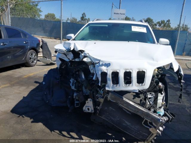 1C4PJLLX8KD216194 Jeep Cherokee Latitude Plus