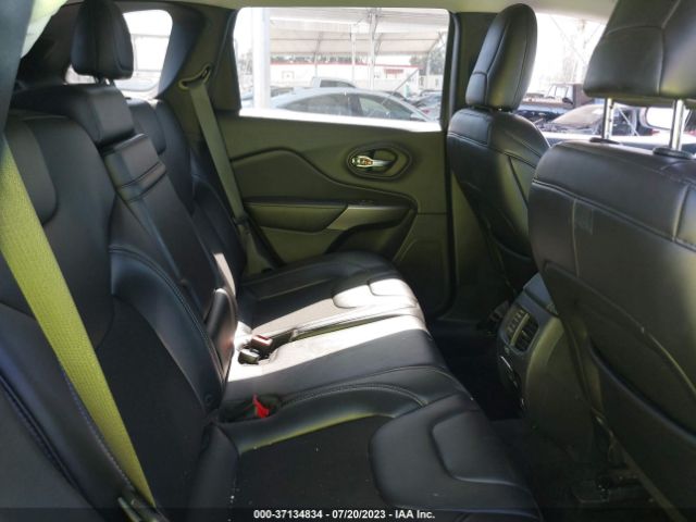 1C4PJLLX8KD216194 Jeep Cherokee Latitude Plus