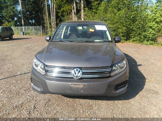 WVGBV7AX5HK051360 Volkswagen TIGUAN