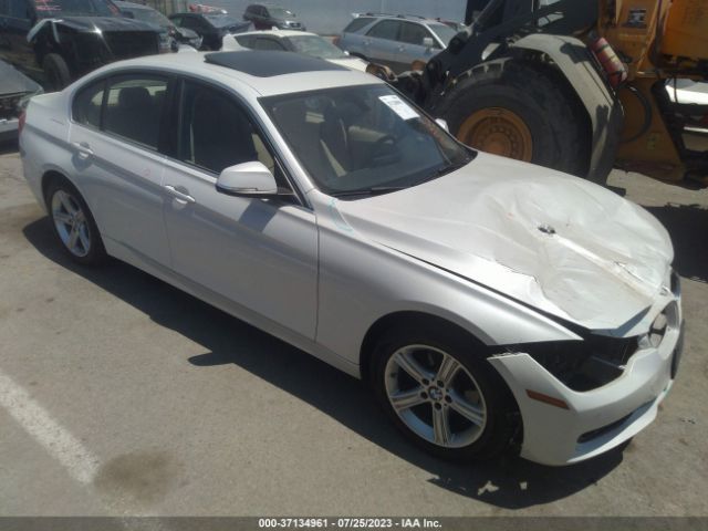 WBA3A5G55FNS82220 auction archive image