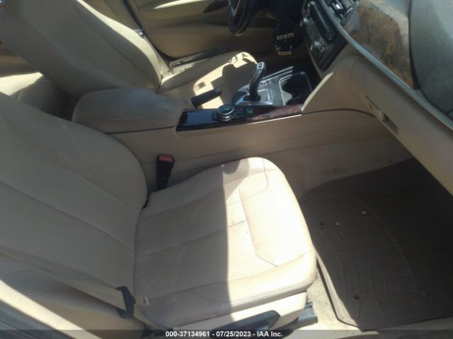 WBA3A5G55FNS82220 BMW 3 Series 328i