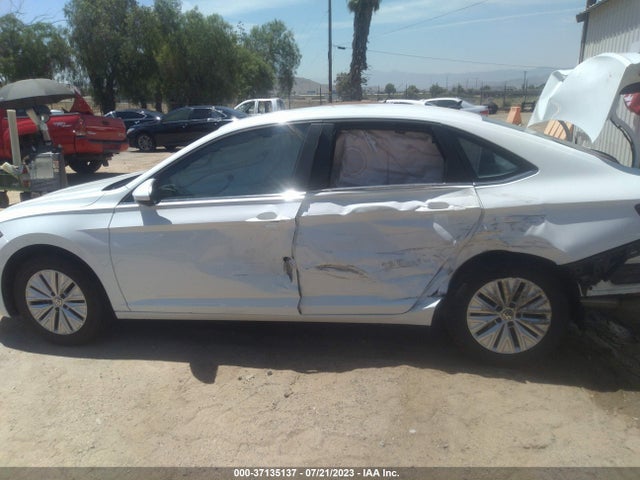 3VWC57BU9KM260417 Volkswagen Jetta S/se/r-line