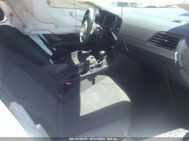 3VWC57BU9KM260417 Volkswagen Jetta S/se/r-line