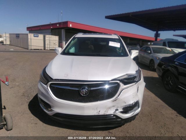 5GAERBKW8LJ308039 Buick Enclave Essence