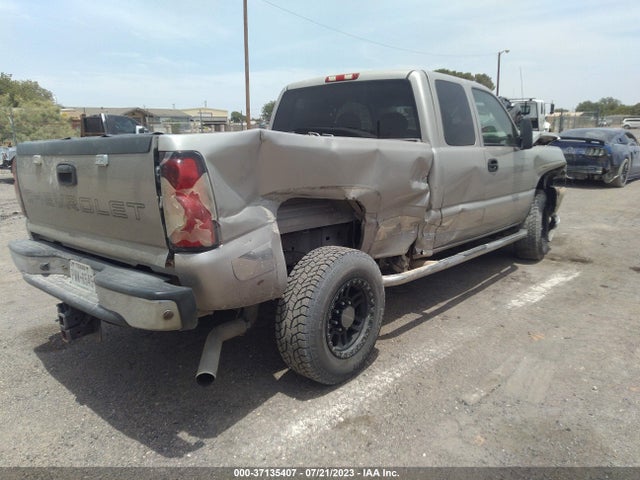 2004 CHEVROLET SILVERADO 2500HD LS VIN: 1GCHK29U74E317376