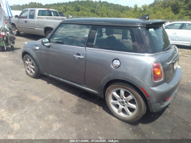 2010 MINI COOPER HARDTOP S VIN: WMWMF7C58ATW89640