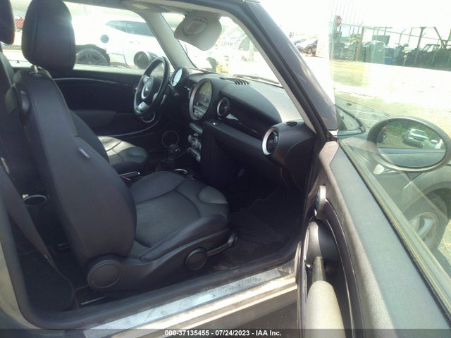 2010 MINI COOPER HARDTOP S VIN: WMWMF7C58ATW89640