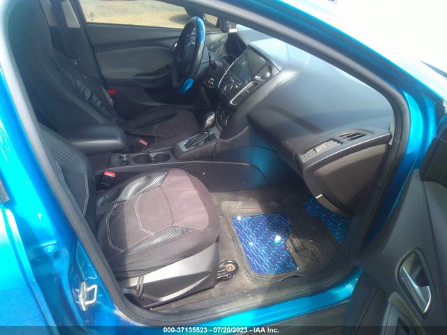 2014 FORD FOCUS SE VIN: 1FADP3F26EL136264