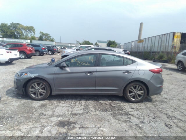 Hyundai ELANTRA SEL 2018 5NPD84LF5JH307573 Image 5