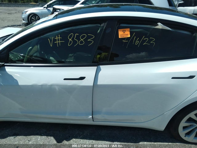 2021 Tesla 3, VIN: 5YJ3E1EA8MF088583