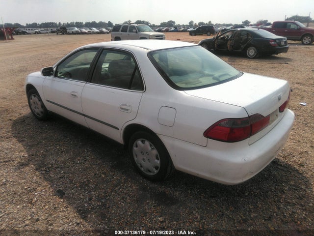 1998 HONDA ACCORD SDN LX VIN: 1HGCG5644WA047987