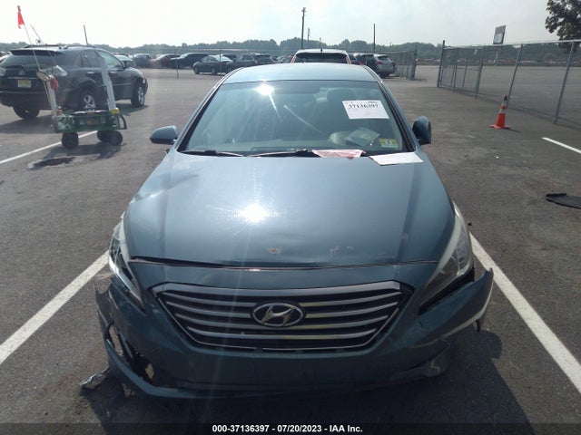2015 HYUNDAI SONATA 2.4L SE VIN: 5NPE24AF8FH061263